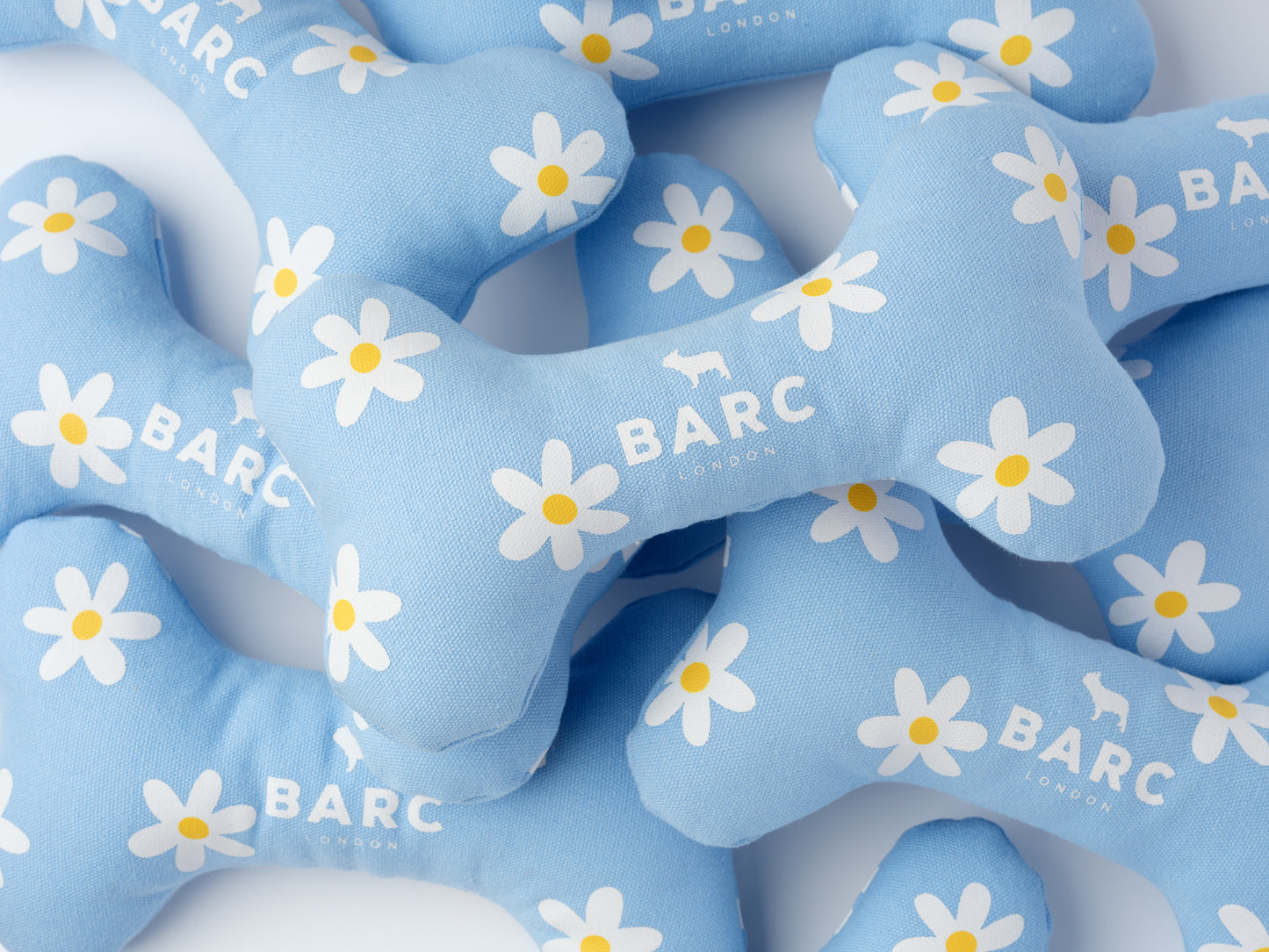 BARC London - Whistling toy for dogs Daisy cube