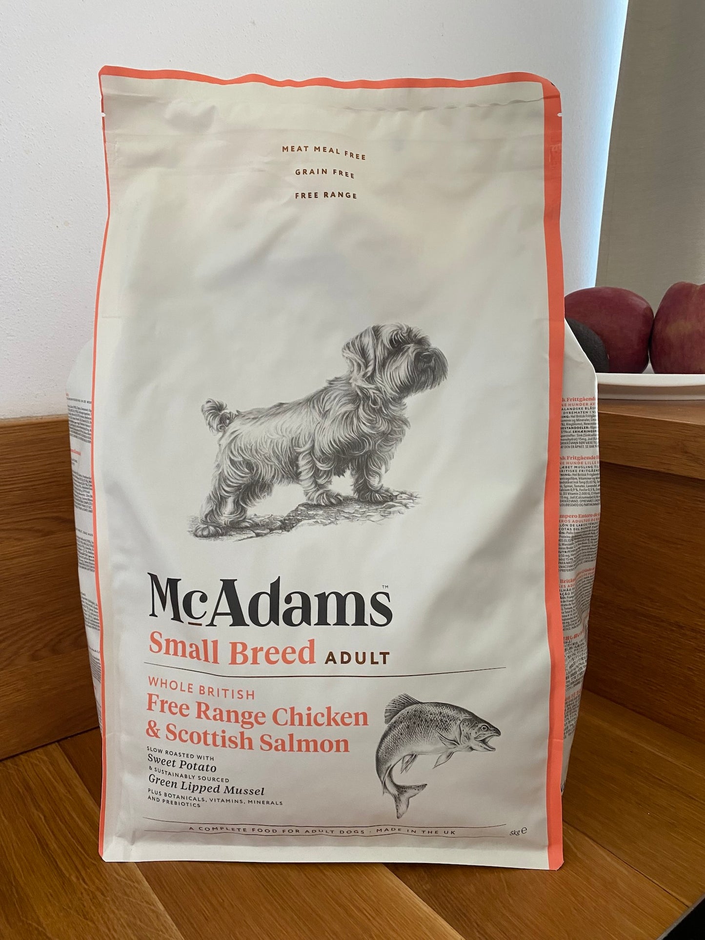 McAdams - Ethical Dry food - Free Range Chicken & Scottish Salmon - For Small Dogs