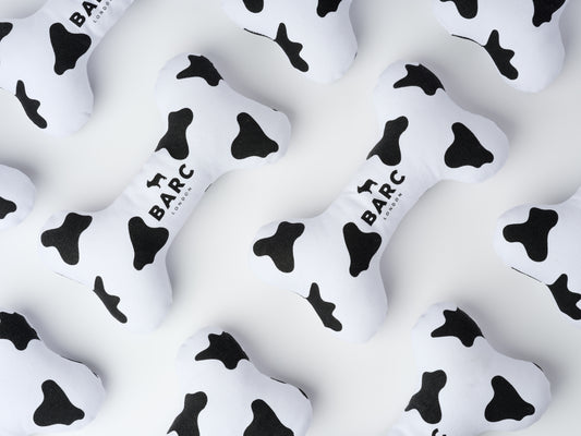 BARC London - Pískací hračka pro psy kostička Cow